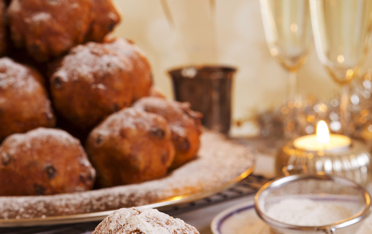 Oliebollen - traditionelles Gebäck