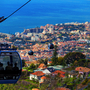 Blick auf Funchal aus traditioneller Seilbahn