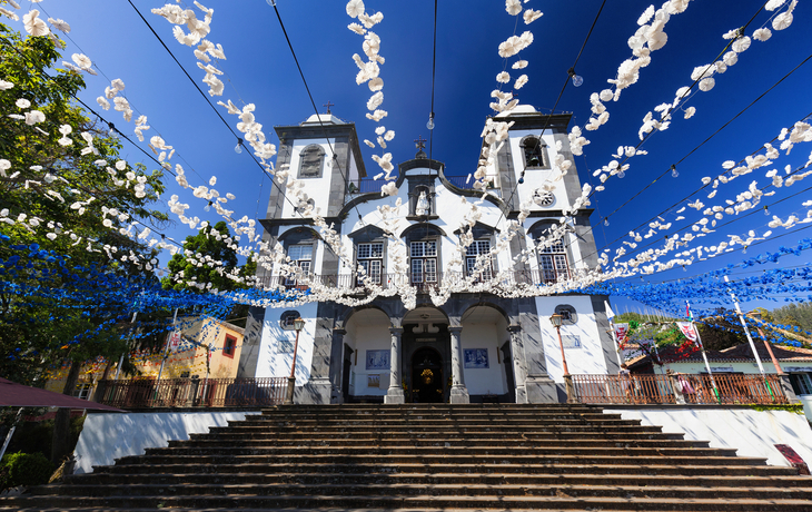 Kirche Igreja de Nossa Senhora do Monte in Funchal, Portugal